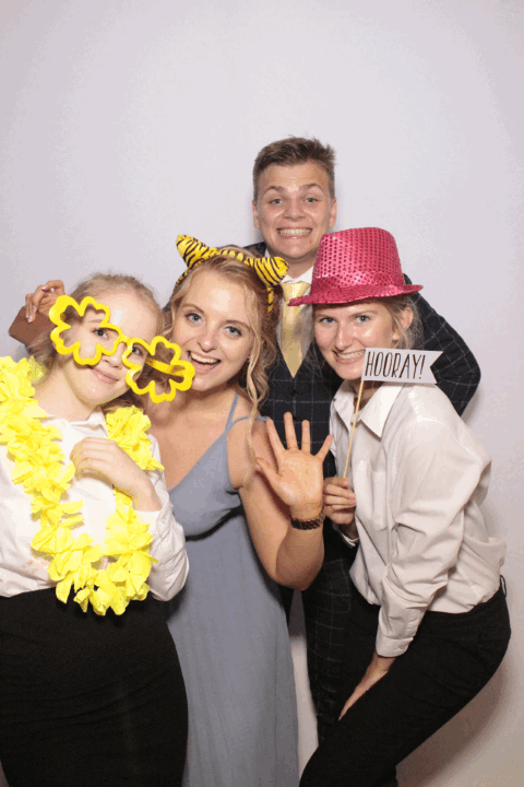 Carl and Amie's Wedding | View more photos from the event at gallery.myphotoboothexperience.co.uk/u/MyPhotoBoothExperienceLtd/Carl-and-Amies-Wedding